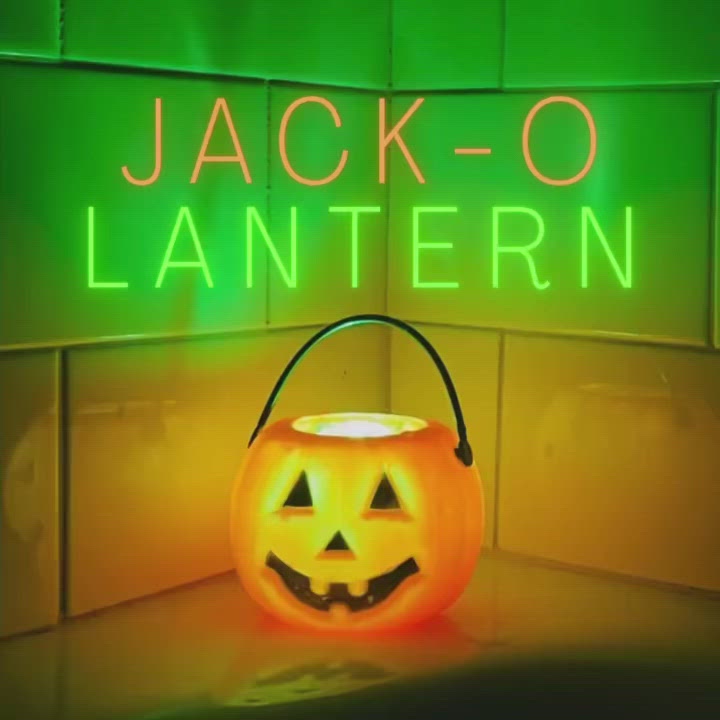 Jack-o-Lantern Light Up Bath Bomb